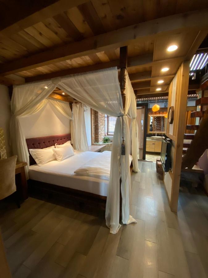Mudanhouse Hotell Taipei Eksteriør bilde